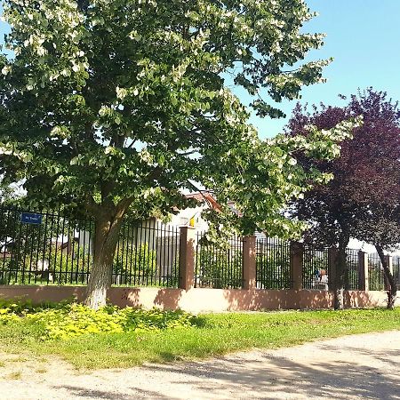 Nobless Villa Mereni  외부 사진