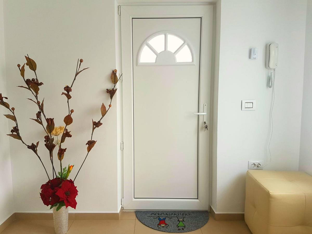 Nobless Villa Mereni  외부 사진